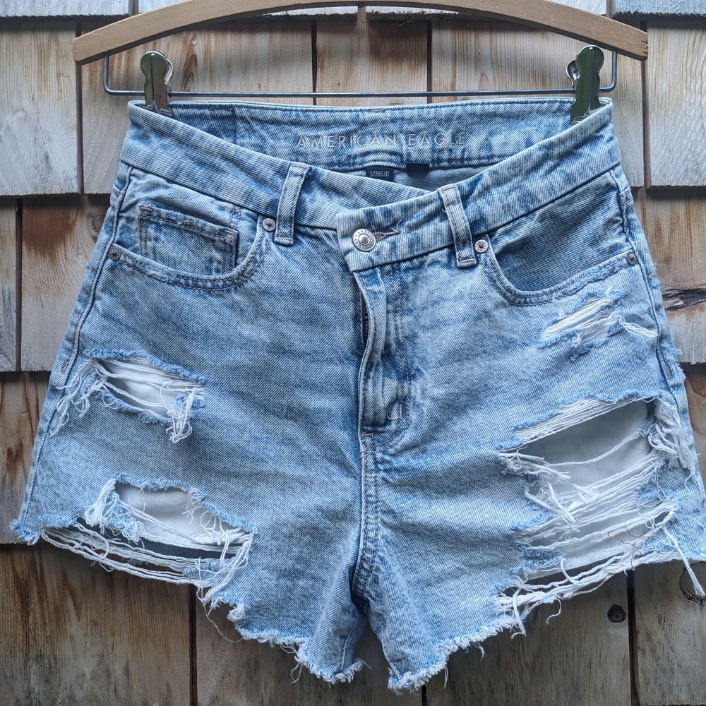 American Eagle Outfitters Blue Jean Shorts Distressed Style